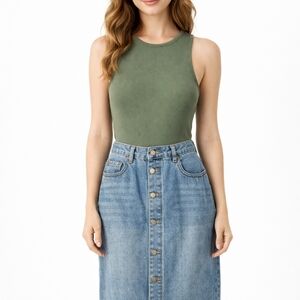 Olive Green Ribbed Tank Top    Armpit to Armpit 15"            Top to Bottom 27"